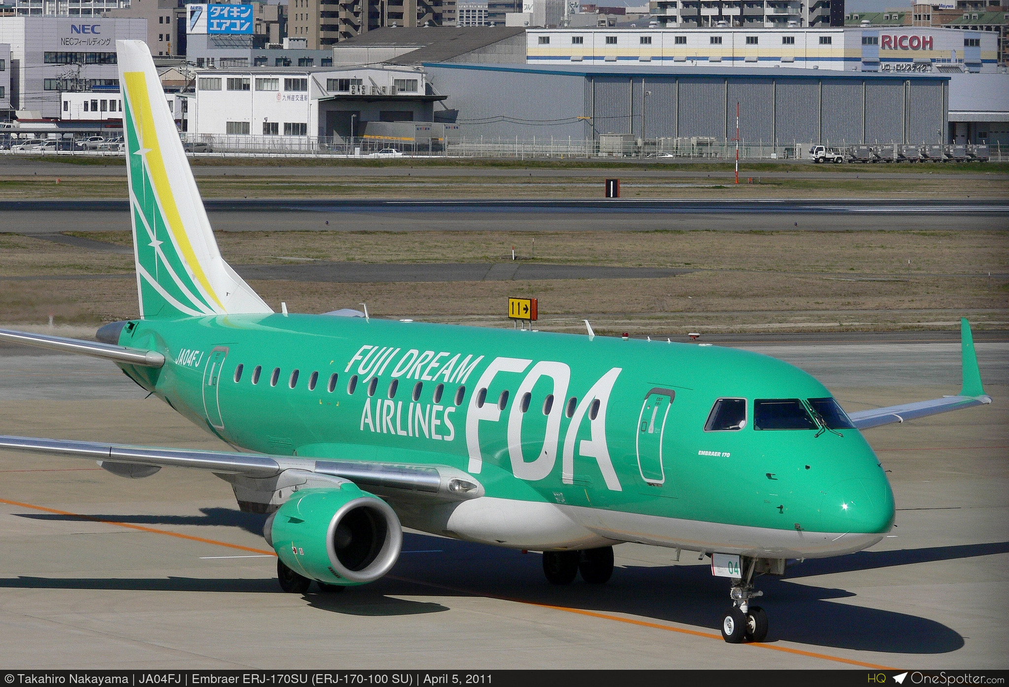 ❶　1/200　FDA　エンブラエル ERJ-170-100SU JA04FJ ➀ 1/200 FDA エンブラエル ERJ-170-100SU JA04FJ - メルカリ