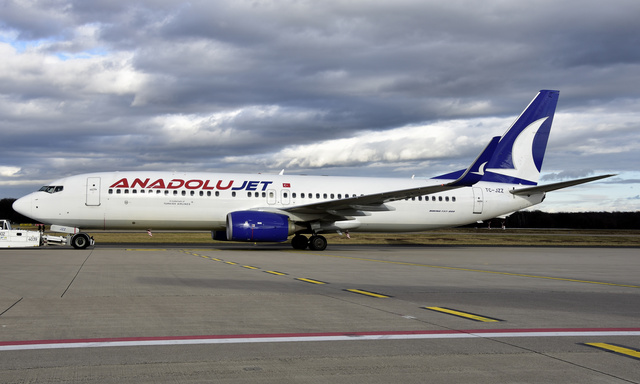 クリアーマインド　UAR TC-JZZ AJet Boeing 737-8KV(WL), MSN 60176 | OneSpotter.com