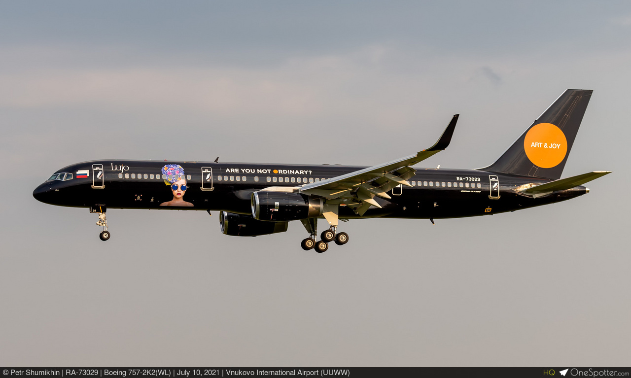 RA-73029 - Boeing 757-2K2(WL), Azur Air | OneSpotter.com