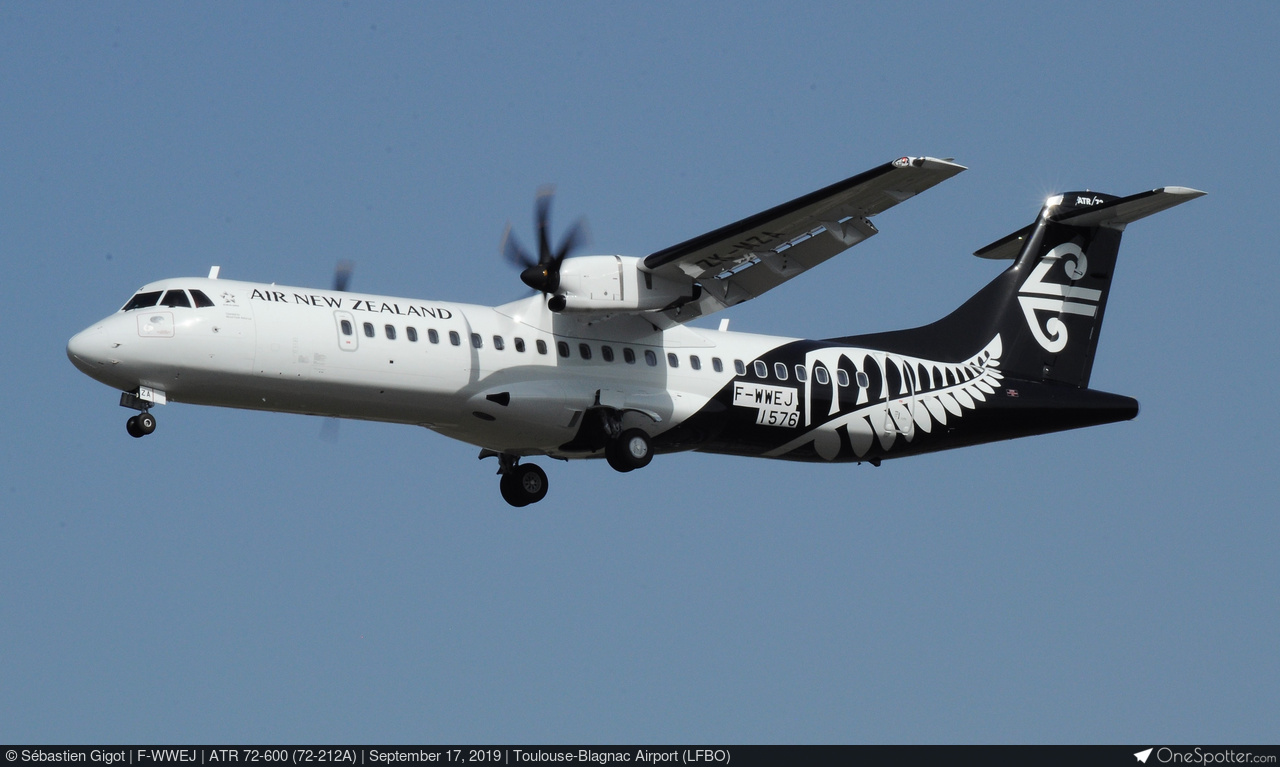 ZK-MZA Air New Zealand ATR 72-600 (72-212A), MSN 1576 | OneSpotter.com