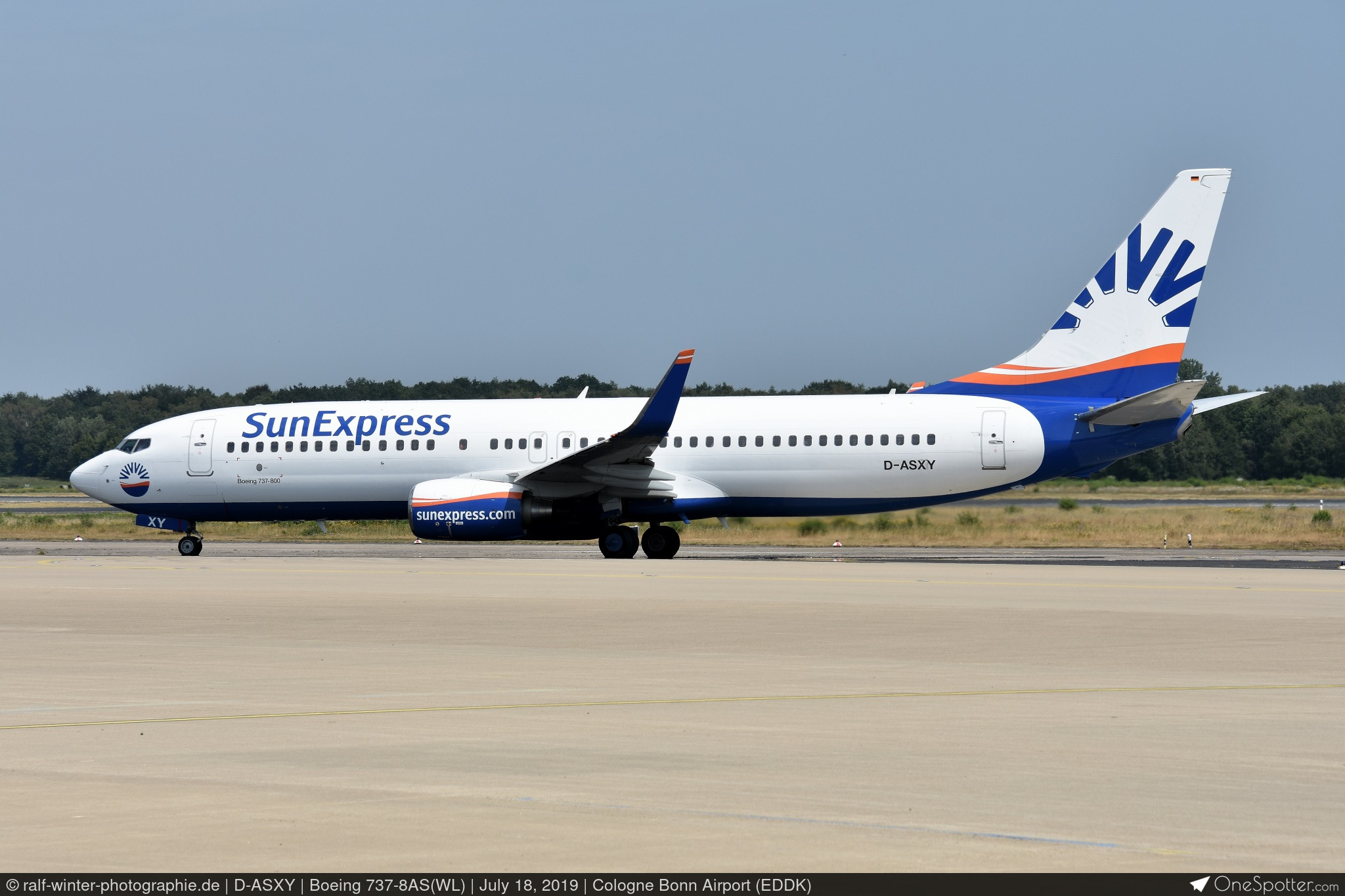 TC-SPD SunExpress Boeing 737-8AS(WL), MSN 34985 | OneSpotter.com