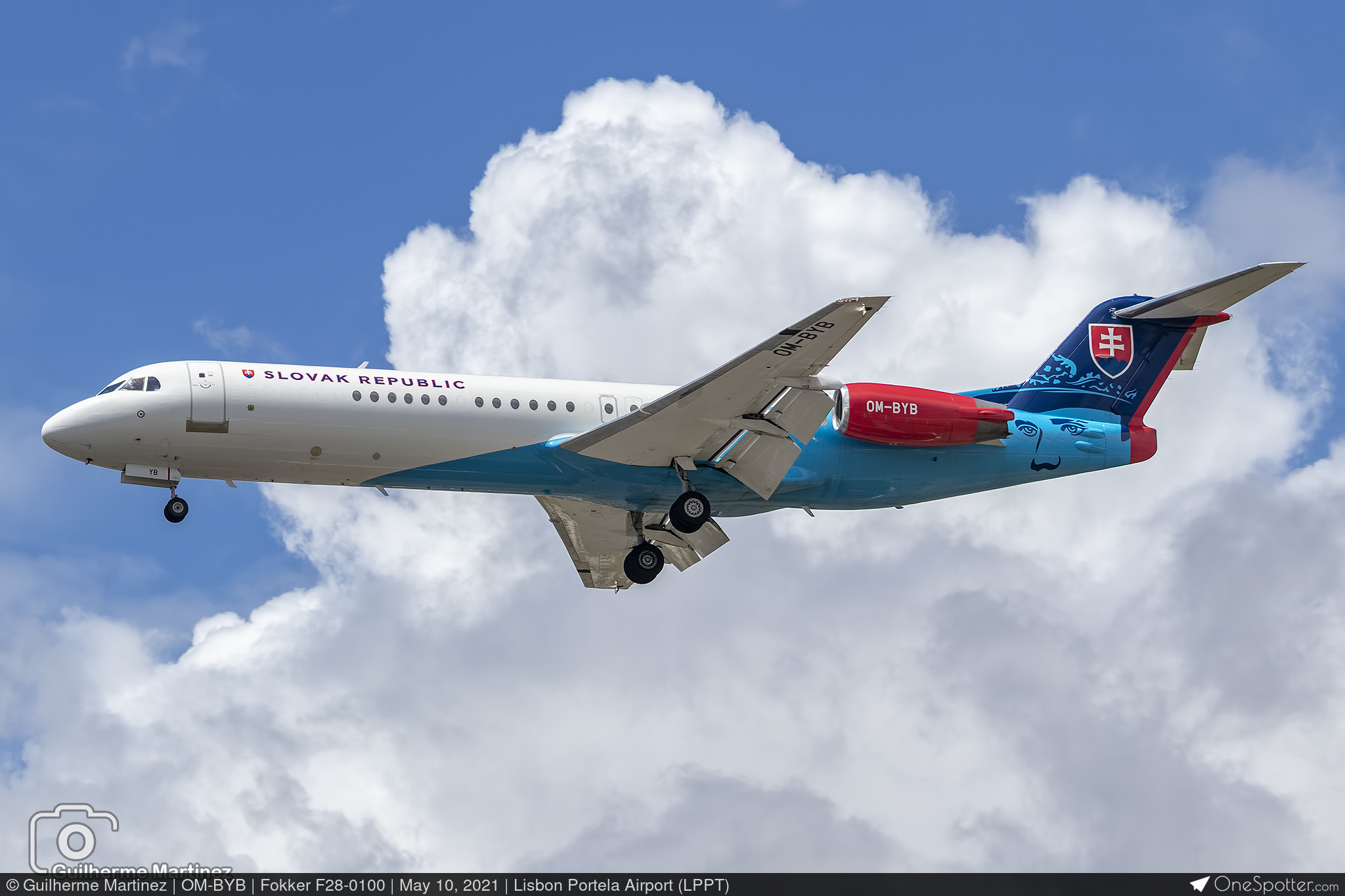 OM-BYB Slovak Government Flight Service Fokker 100 (F28 Mark 0100