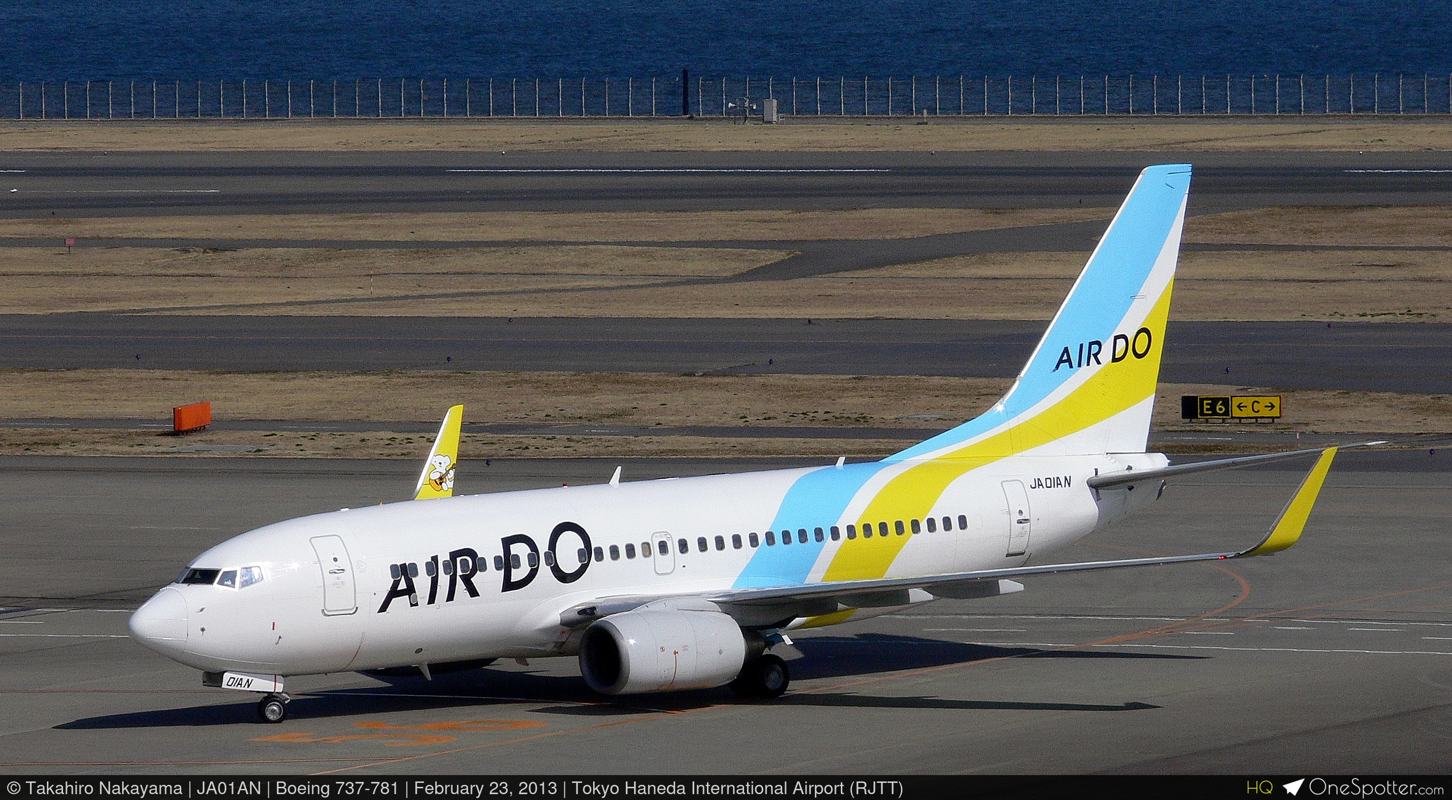 JA01AN All Nippon Airways Boeing 737-781, MSN 33916