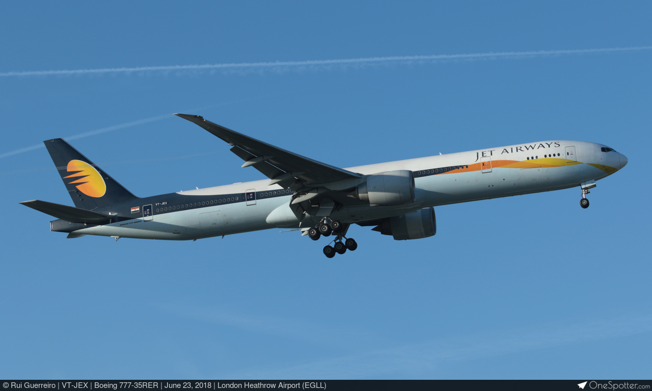 jr.777 JA732J Japan Airlines Boeing 777-346ER Photo by ZUCK-ZX | ID
