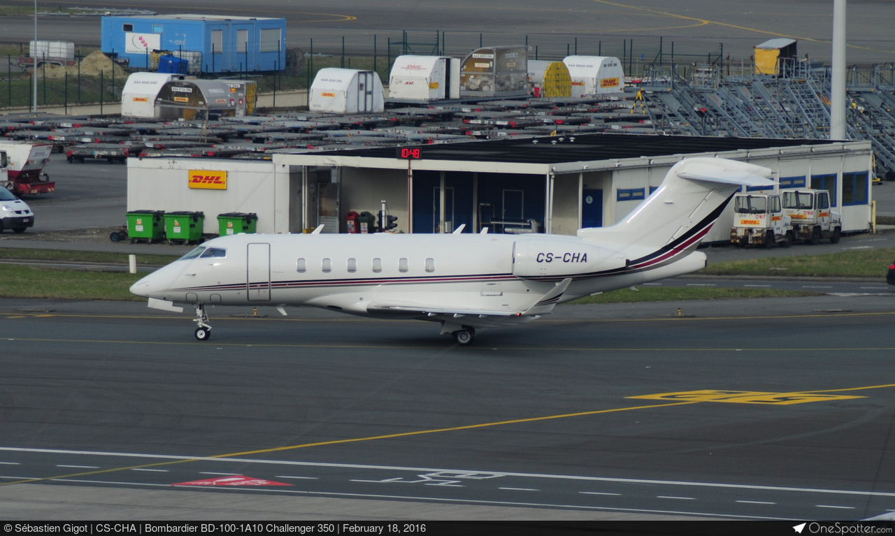 CS CHA NetJets Europe Bombardier BD 100 1A10 Challenger 350 MSN