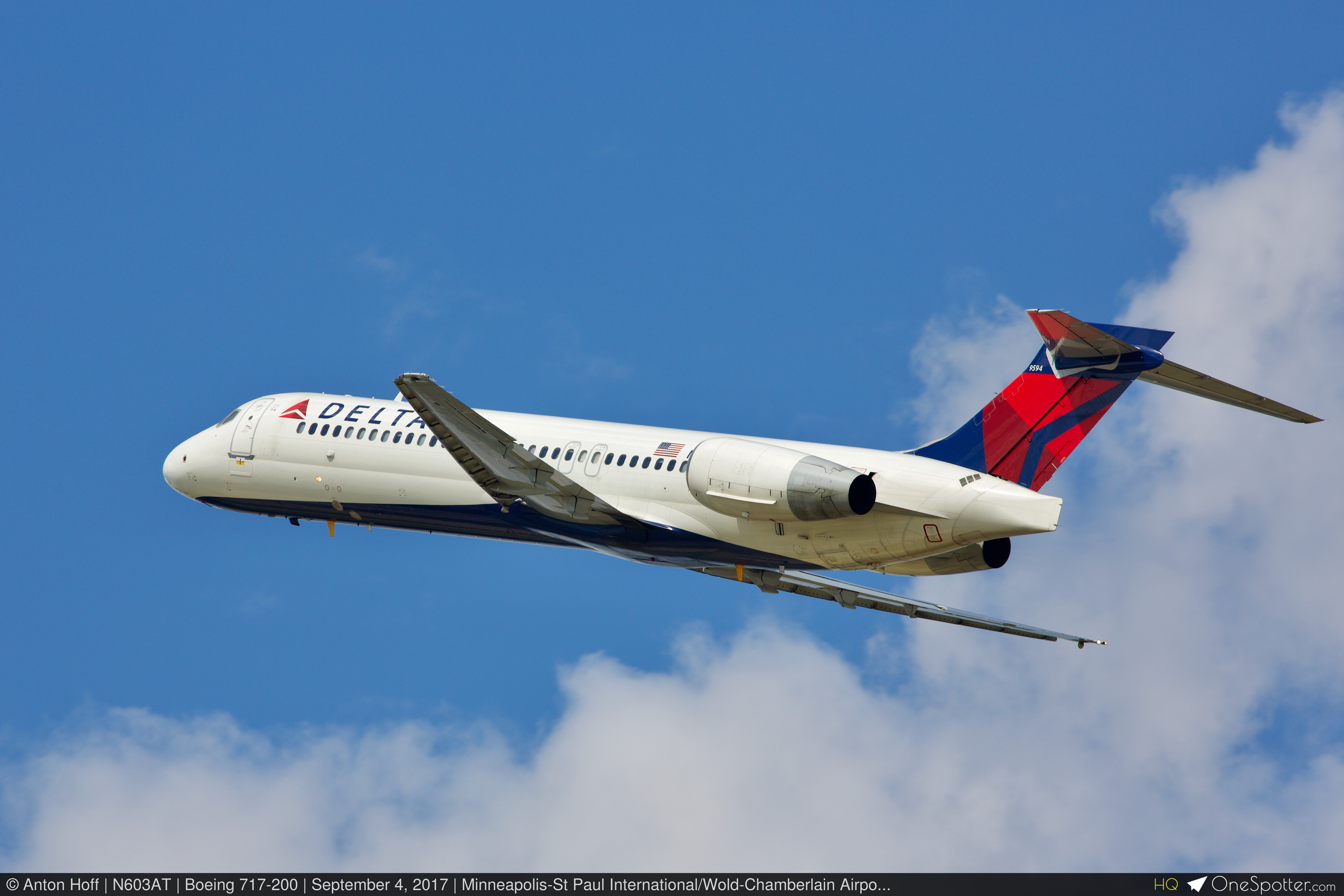 N603AT Delta Air Lines Boeing 717-200, MSN 55127 | OneSpotter.com