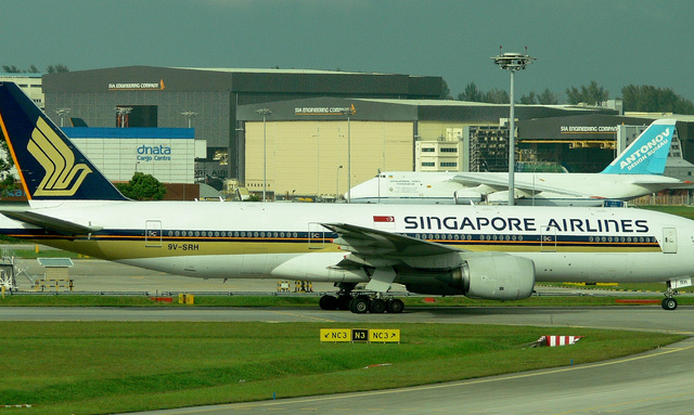 【チッチ777】 N99003 Ion Aviation Boeing 777-212ER, MSN 30866 | OneSpotter.com