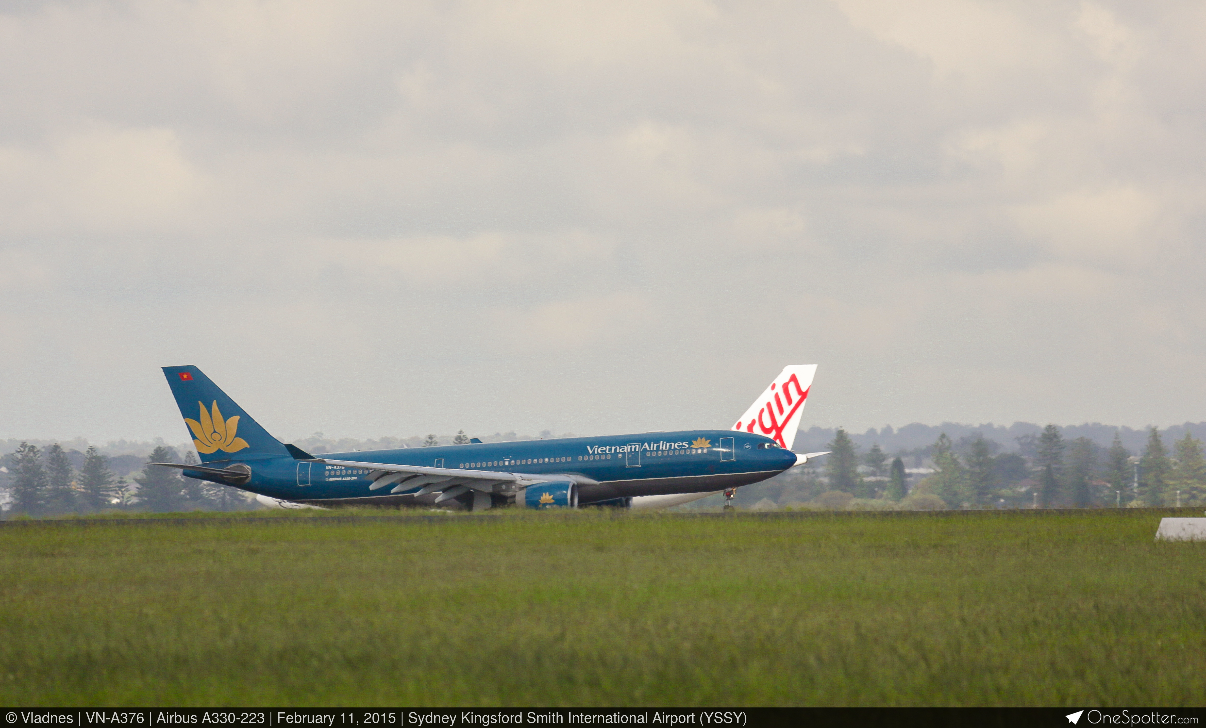 2-RLAX Macquarie AirFinance Airbus A330-223, MSN 943