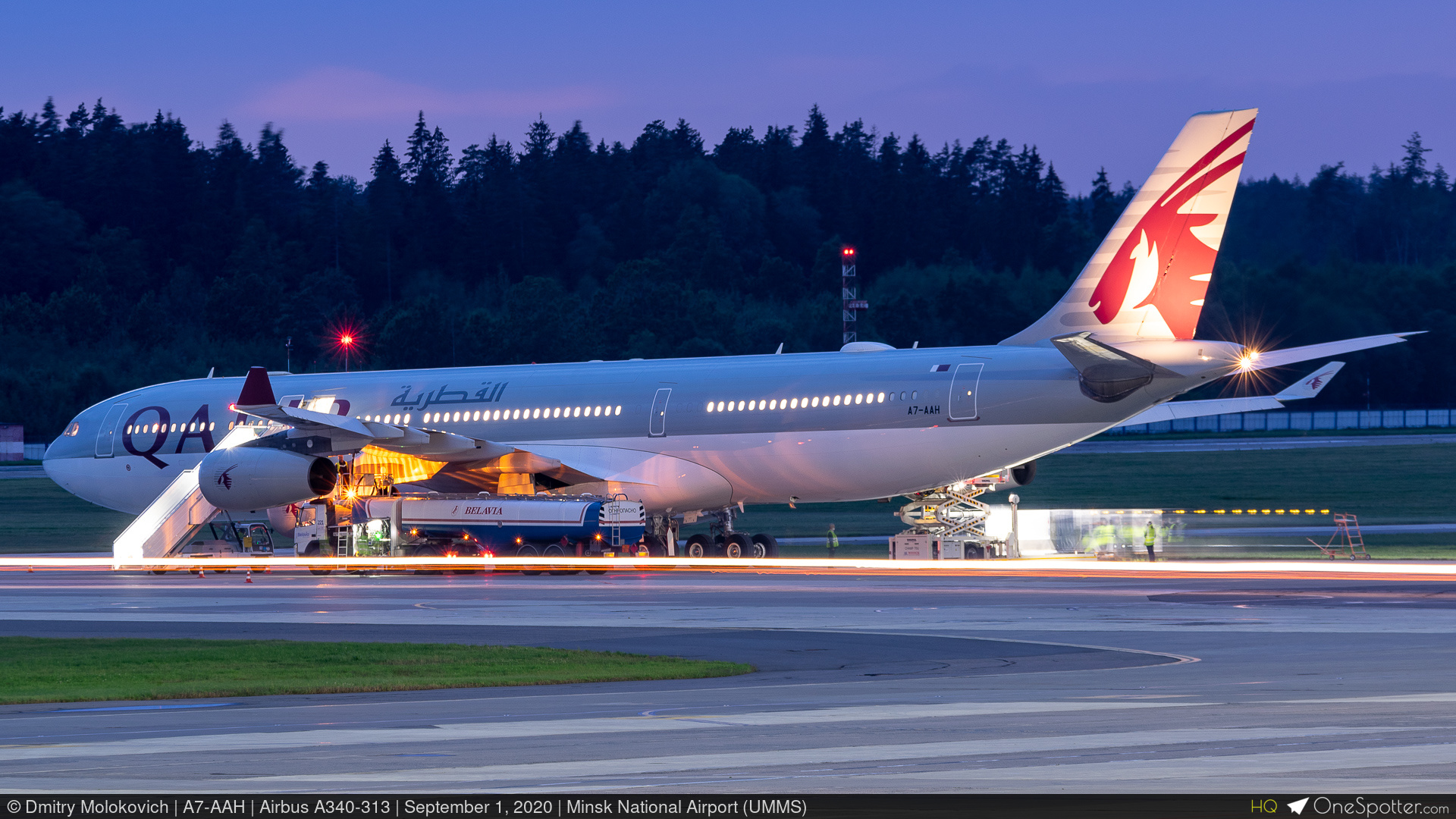 カタール航空 A340-600 1/500 エアバスA340-600 カタール航空 航空フォト(飛行機 写真・画像