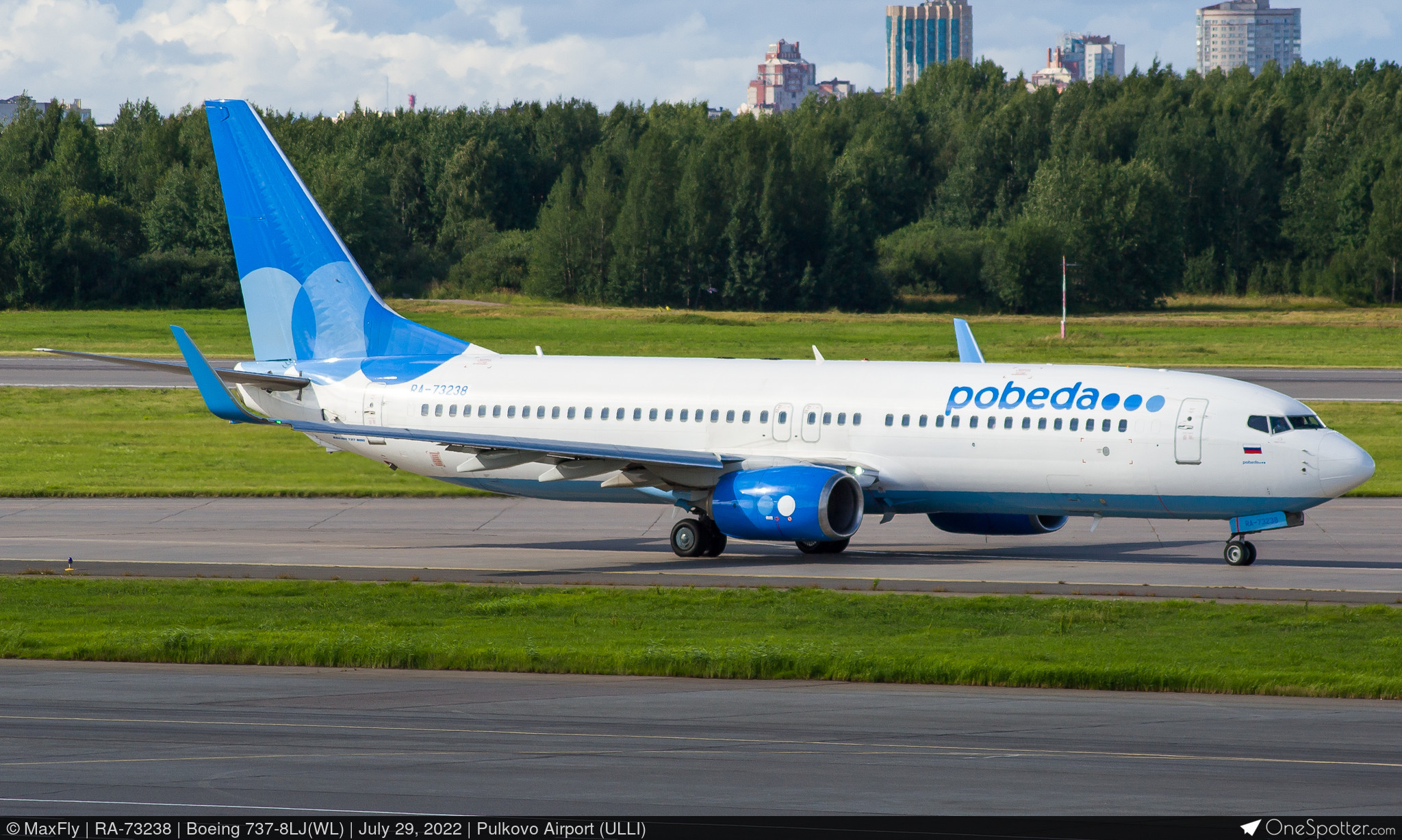 RA-73238 - Pobeda Boeing 737-8LJ(WL), MSN 41219 | OneSpotter.com