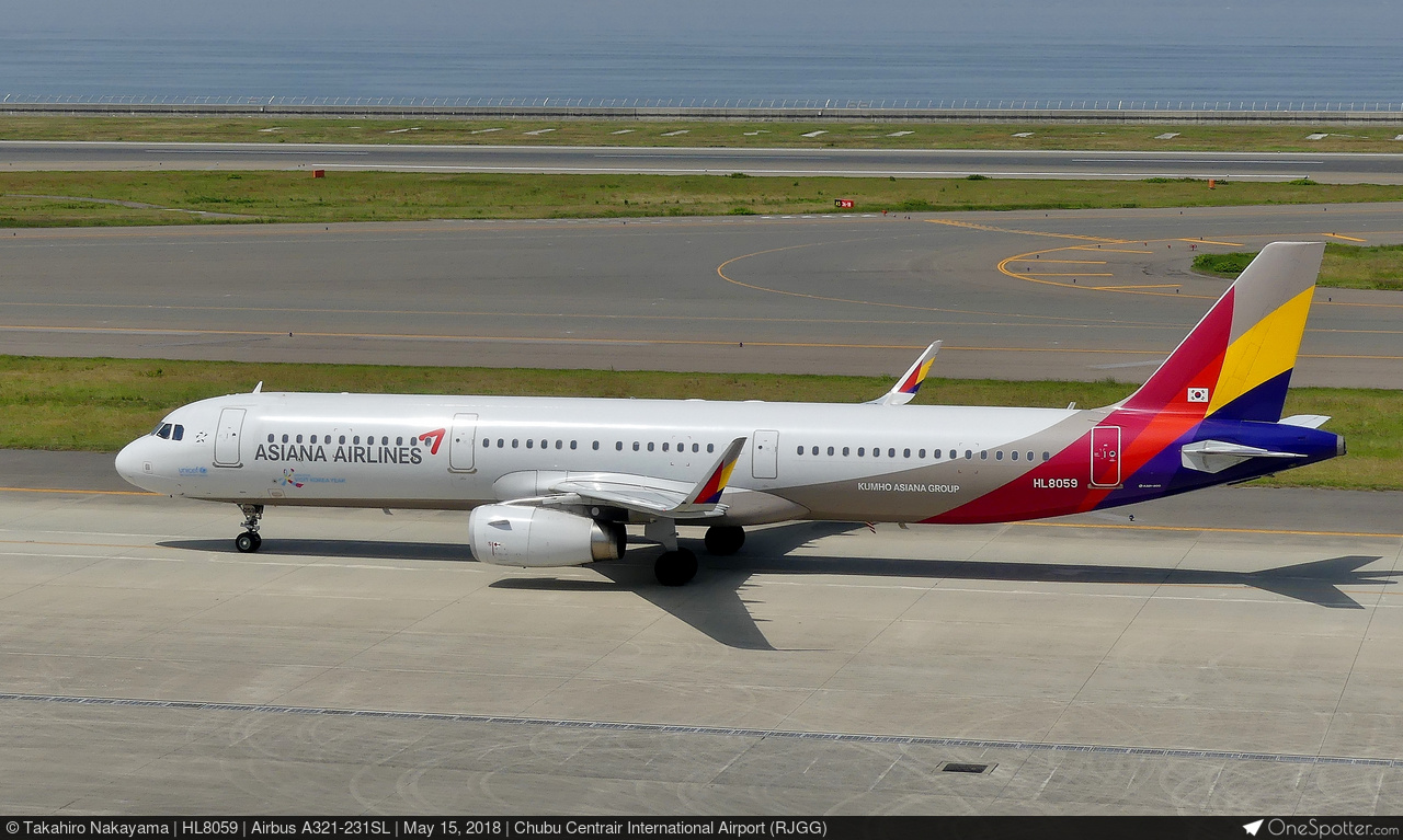 HL8059 - Asiana Airlines Airbus A321-231SL, MSN 7052 | OneSpotter.com