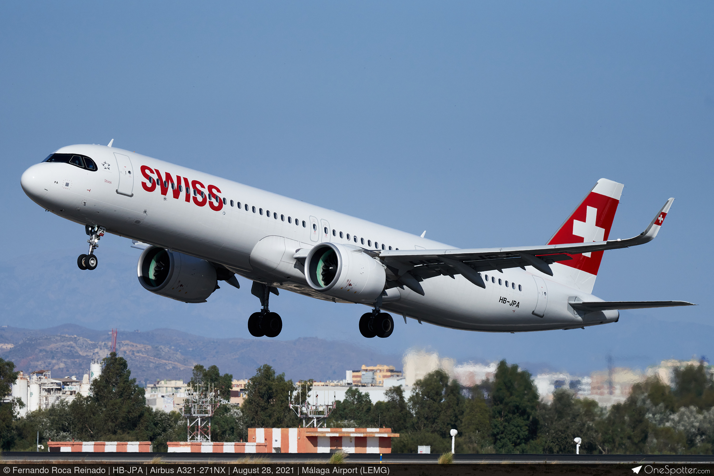 HB-JPA Swiss Airbus A321-271NX, MSN 9417 | OneSpotter.com