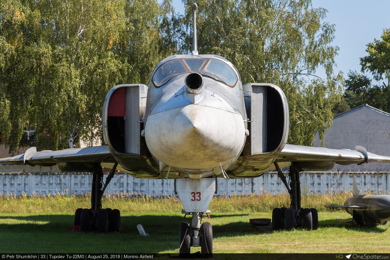 Tupolev Tu-22 Blinder / Tu-26 Backfire | OneSpotter.com