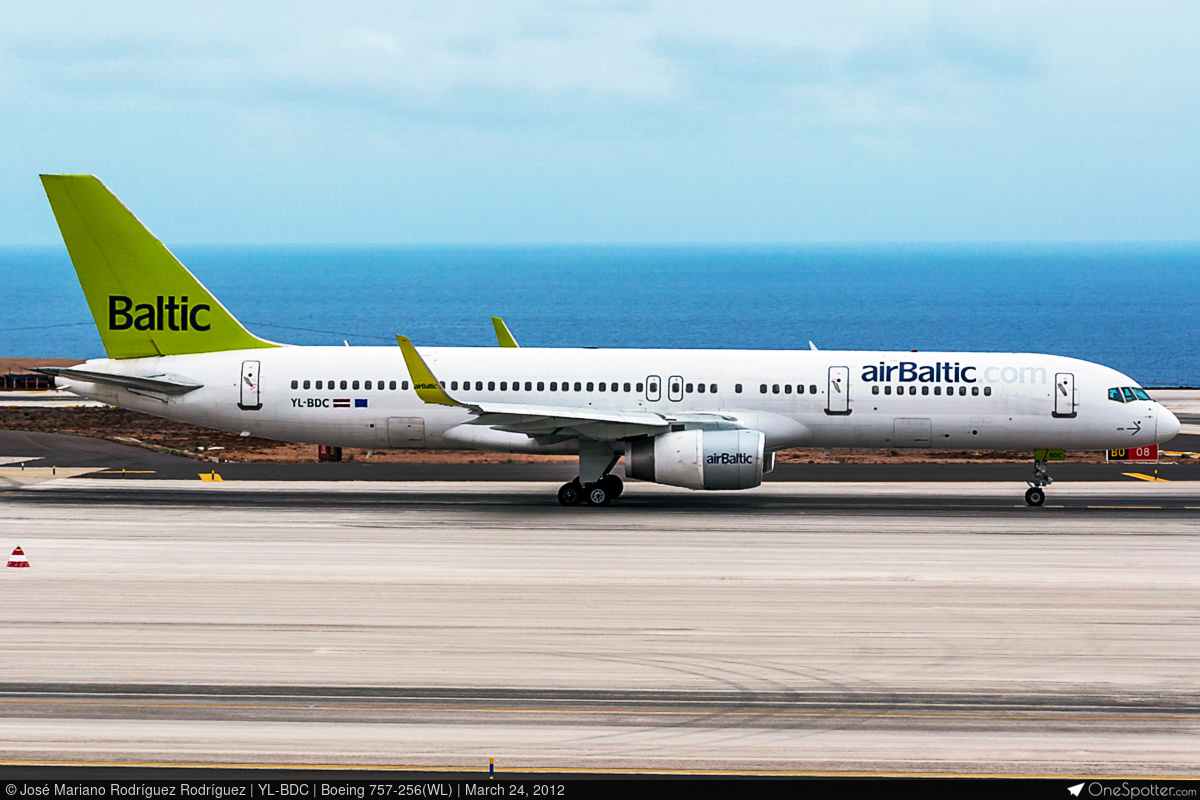 VQ-BTM - Royal Flight Boeing 757-256(WL), MSN 26253 | OneSpotter.com