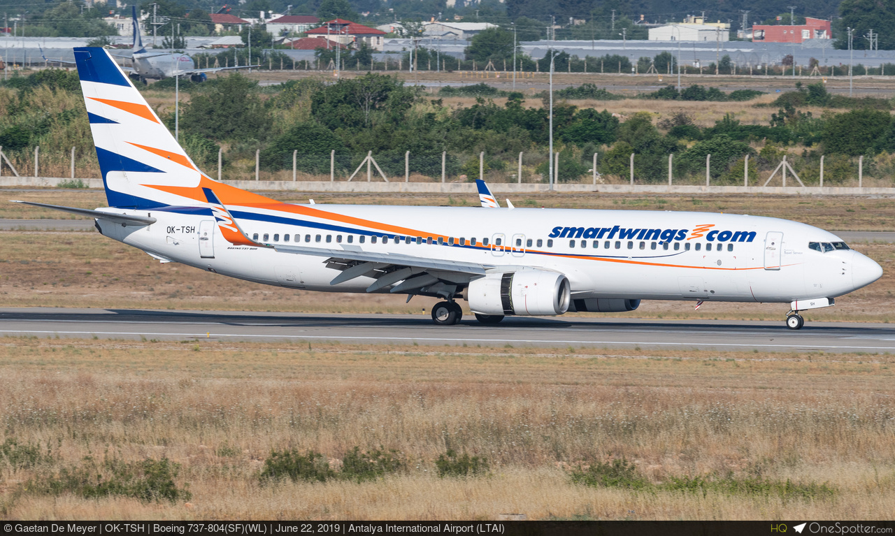 4L-TIG Georgian Airways Boeing 737-804(SF)(WL), MSN 28231