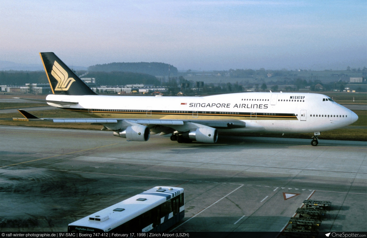 9V-SMC - Boeing 747-412, Singapore Airlines | OneSpotter.com