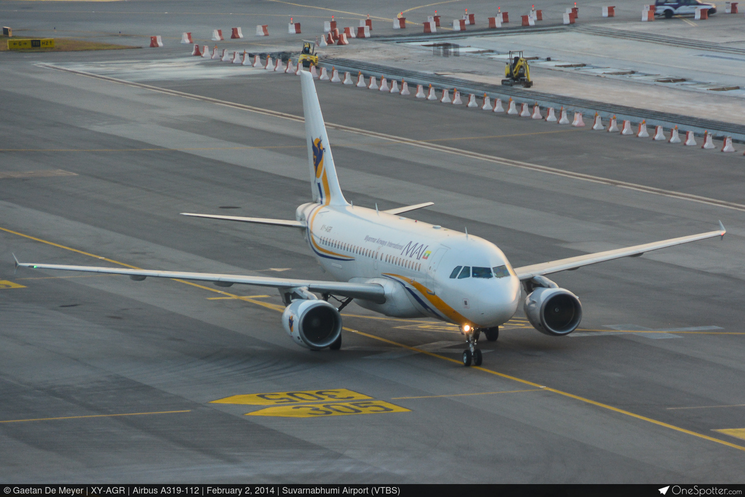 XY-AGR Myanmar Airways International Airbus A319-112, MSN 1791