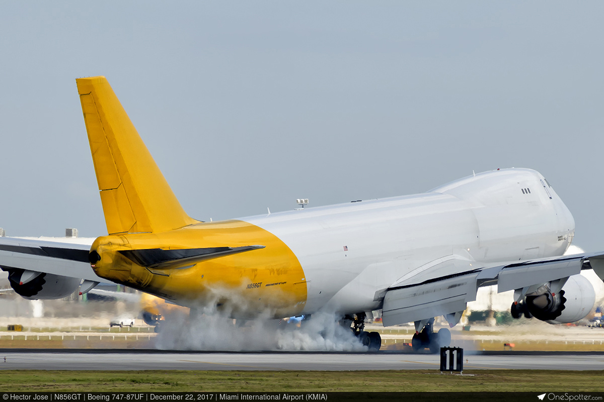 N856GT - Atlas Air Boeing 747-87UF, MSN 37561 | OneSpotter.com