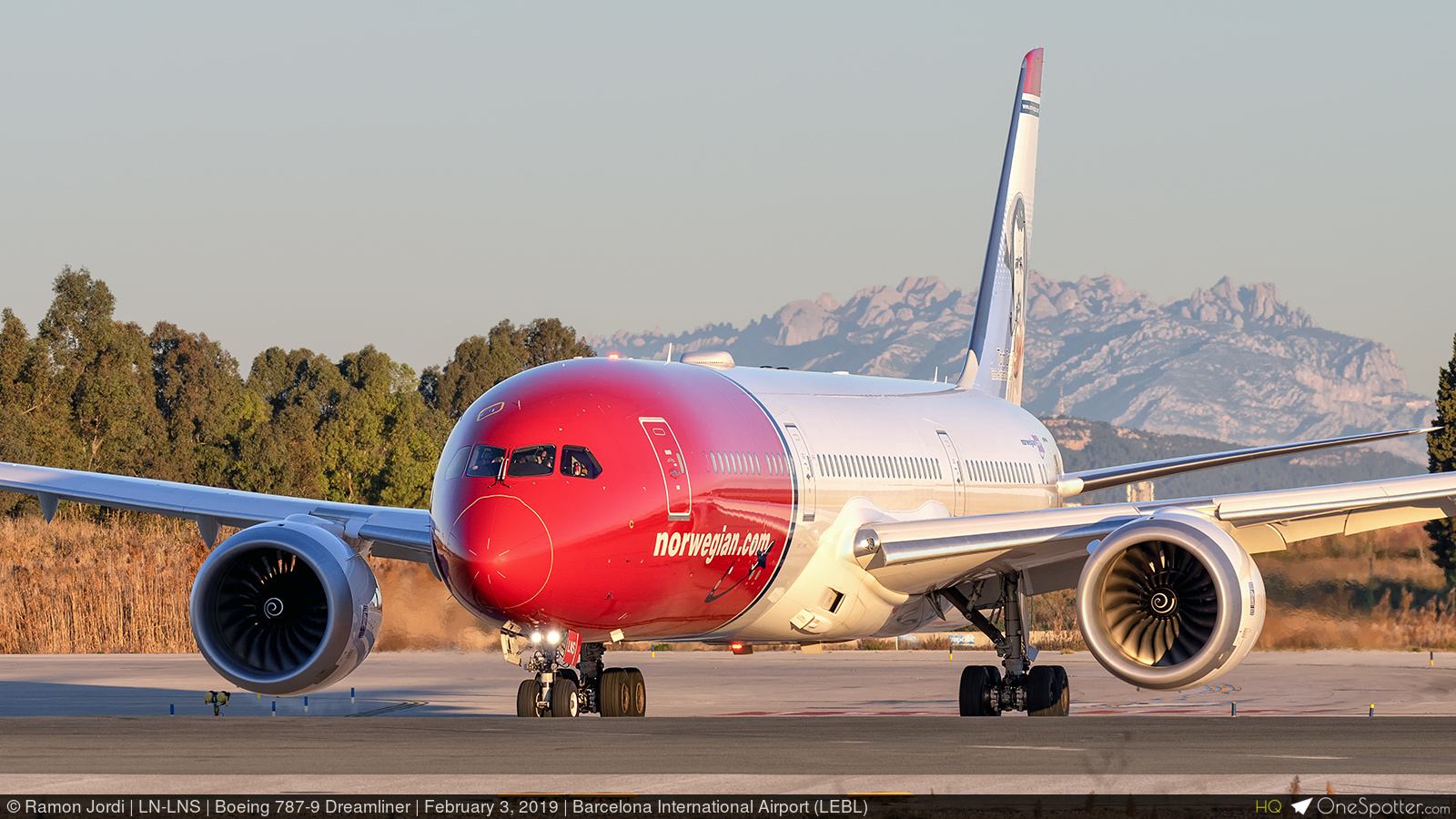 LAN Chile (LATAM) Boeing 787-9 CC-BGI NG Model 55091 Scale 1