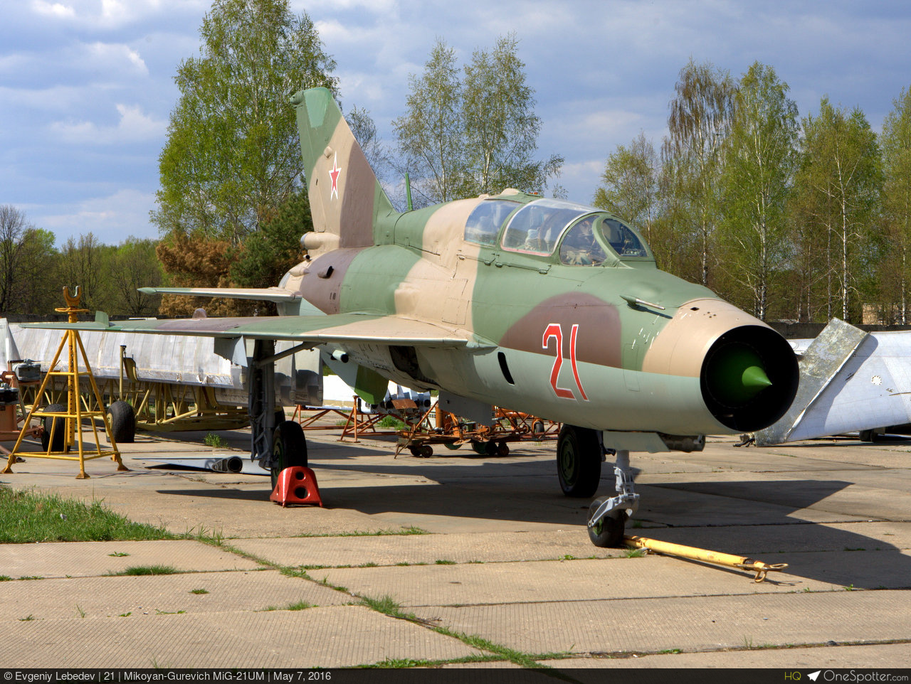 21 Soviet Air Forces Mikoyan-Gurevich MiG-21UM, MSN 516999212
