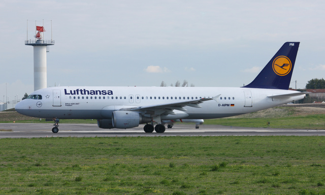 D AIPM Lufthansa Airbus A320 211 MSN 104 OneSpotter