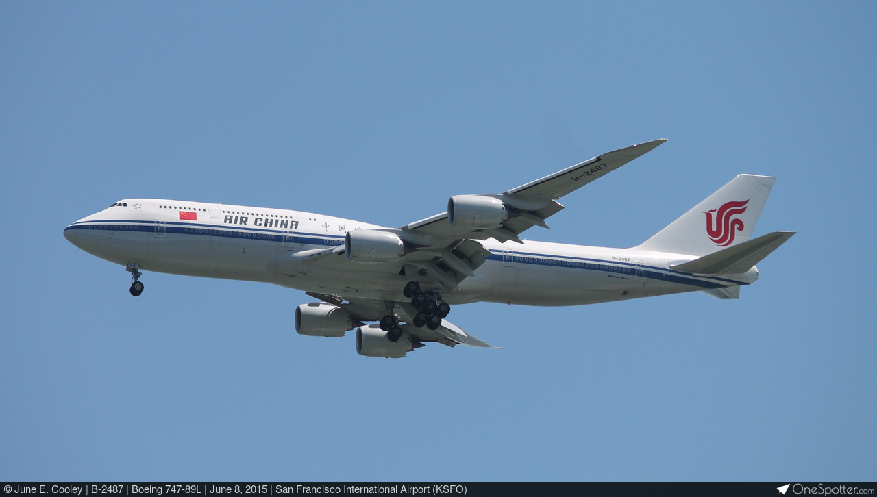 B-2487 - Air China Boeing 747-89L, MSN 44932 | OneSpotter.com