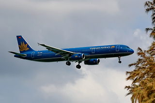 商談品‼️Vietnam Airlines Airbus A321 1/200