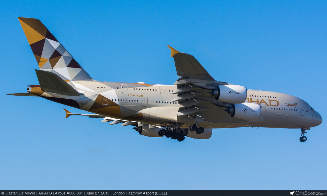 A6-APB - Etihad Airways Airbus A380-861, MSN 170 | OneSpotter.com