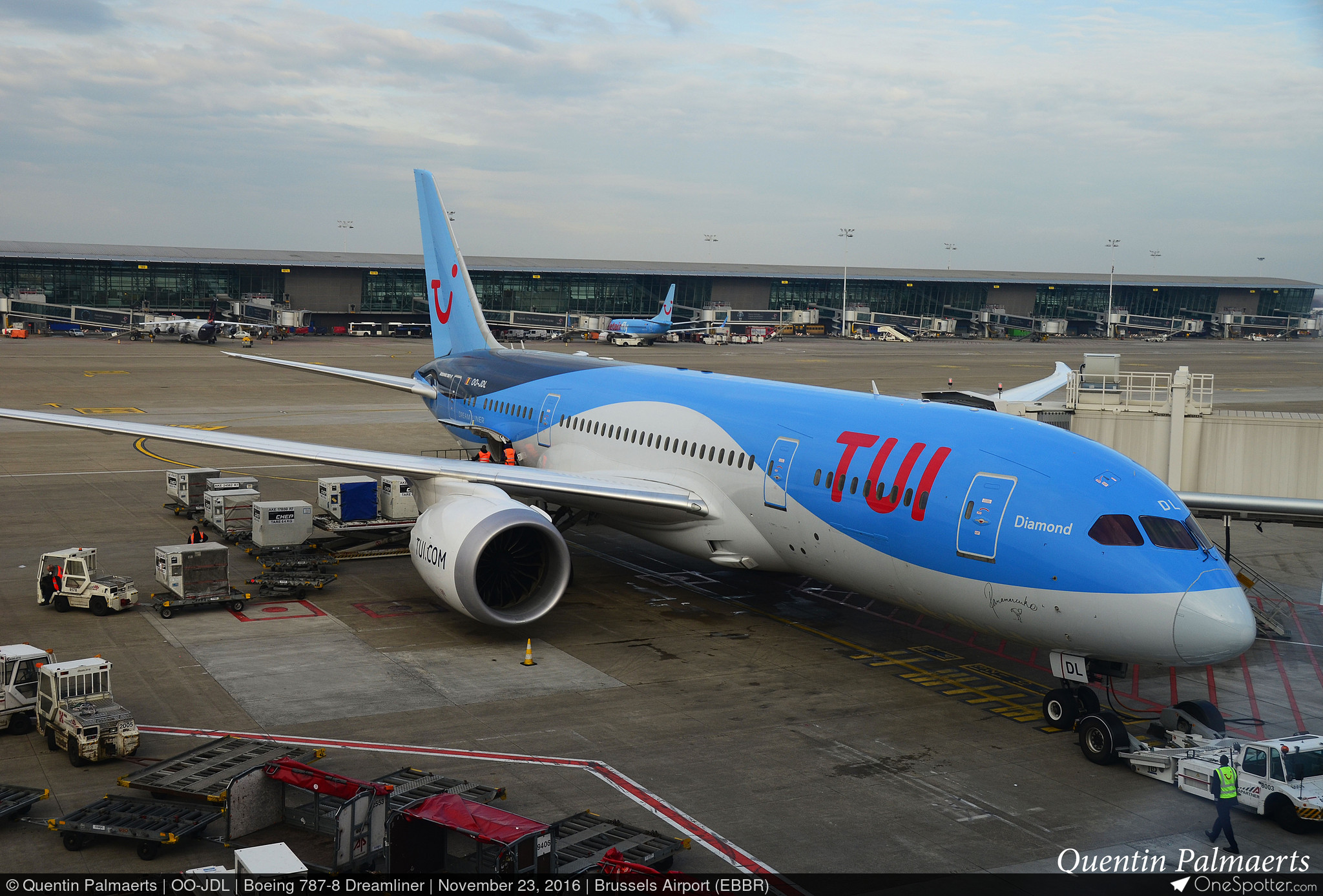 OO-JDL - Boeing 787-8 Dreamliner, TUI fly Belgium | OneSpotter.com