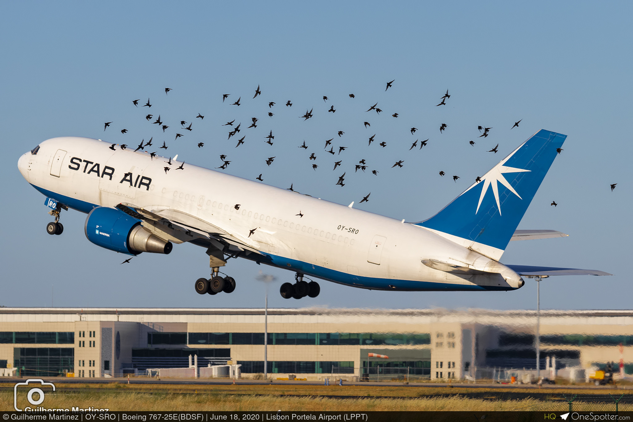 OY-SRO Maersk Air Cargo Boeing 767-25E(BDSF), MSN 27194 | OneSpotter.com