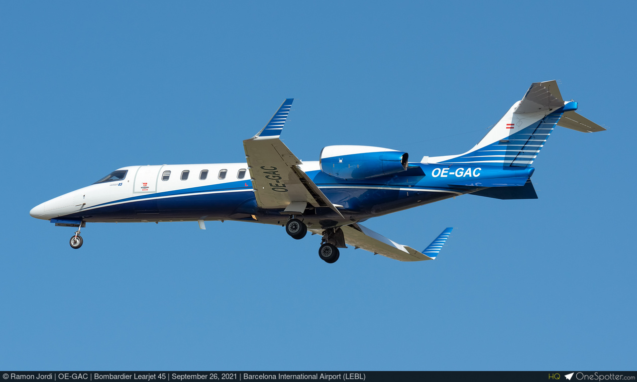 C-FVSL - London Air Service (LAS) Bombardier Learjet 45 at Vancouver Intl,  BC, Photo ID 1144231