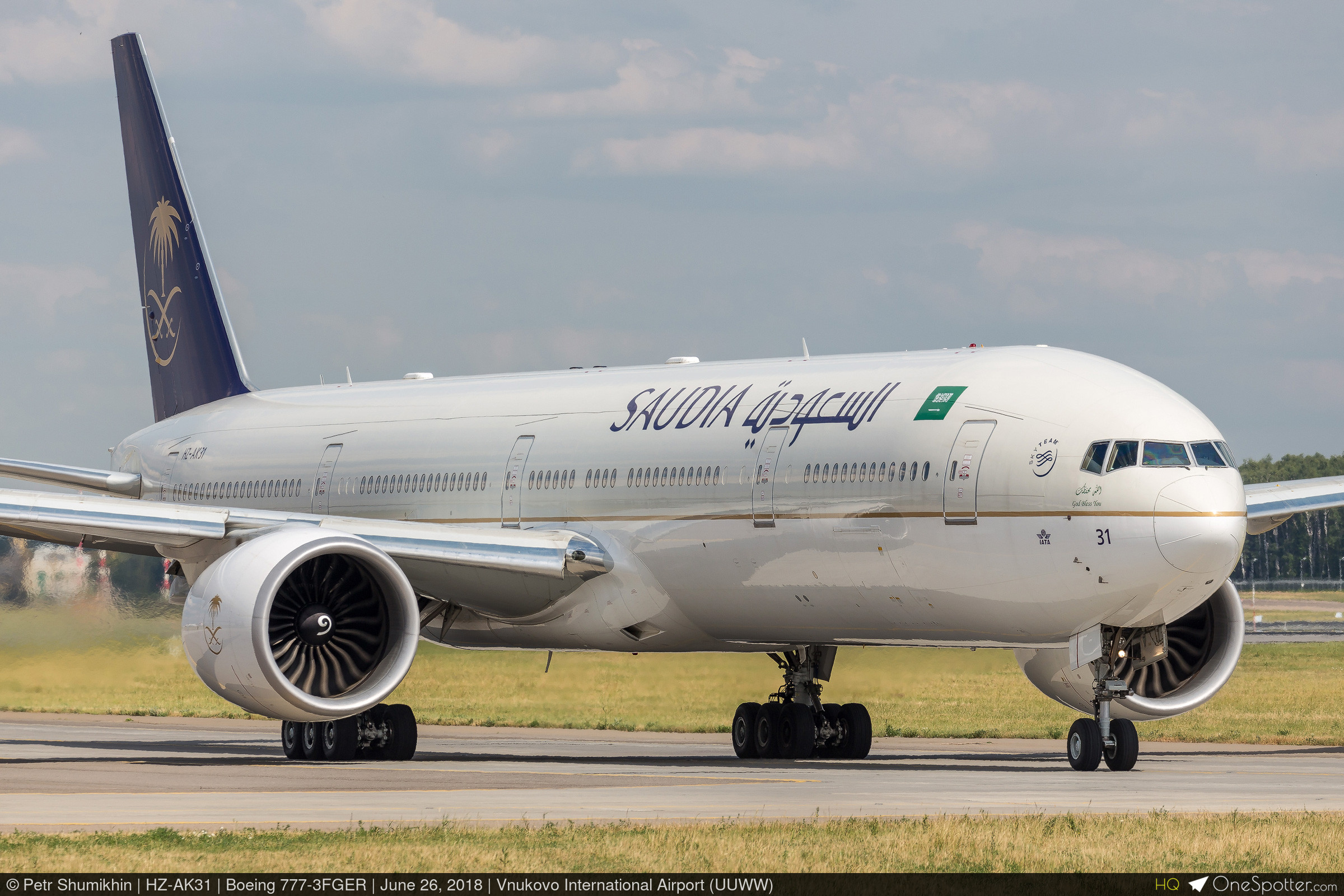 HZ-AK31 Saudi Arabian Airlines Boeing 777-3FGER, MSN 61595