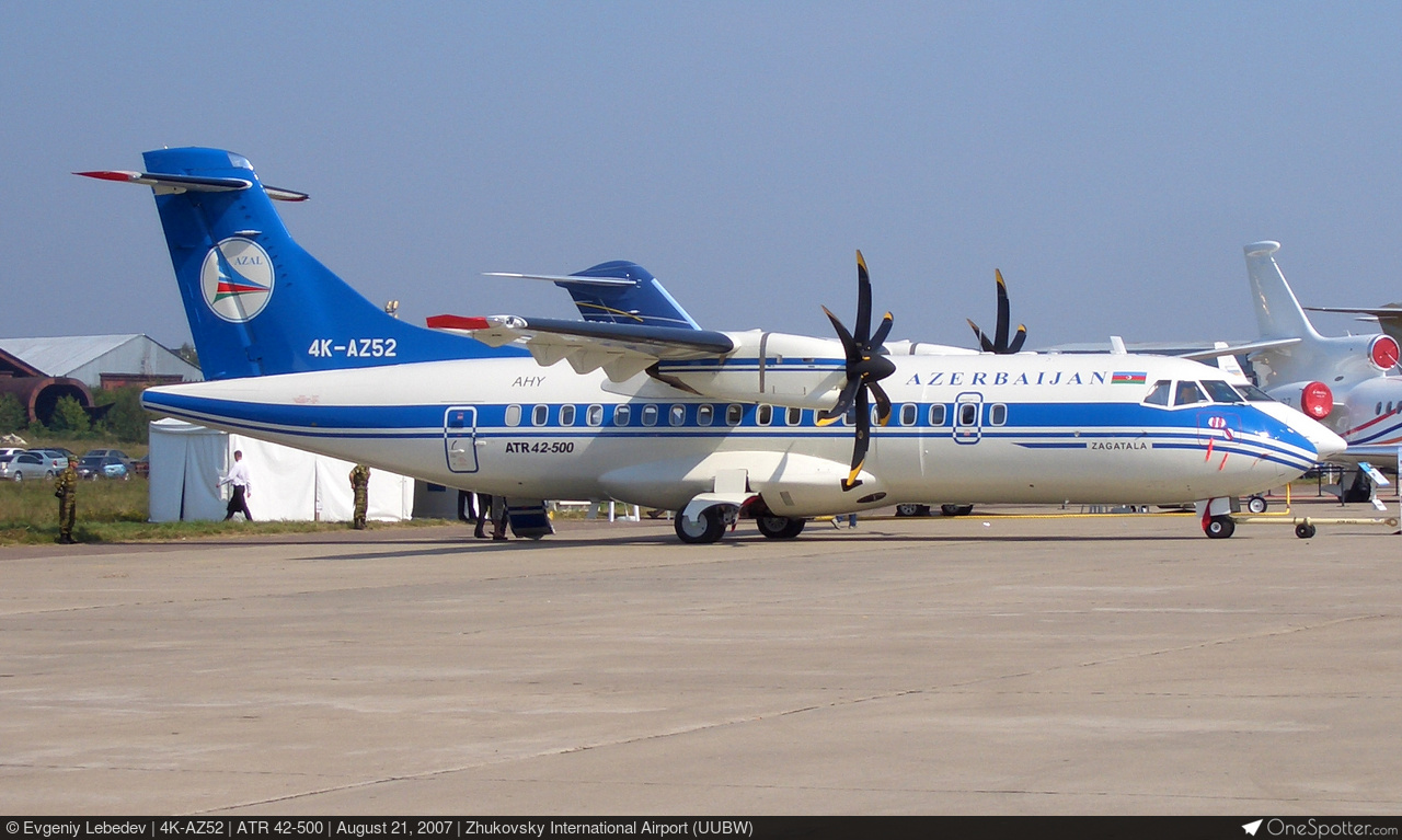 M-ABRS - Thameside Aero Spares ATR 42-500, MSN 667 | OneSpotter.com