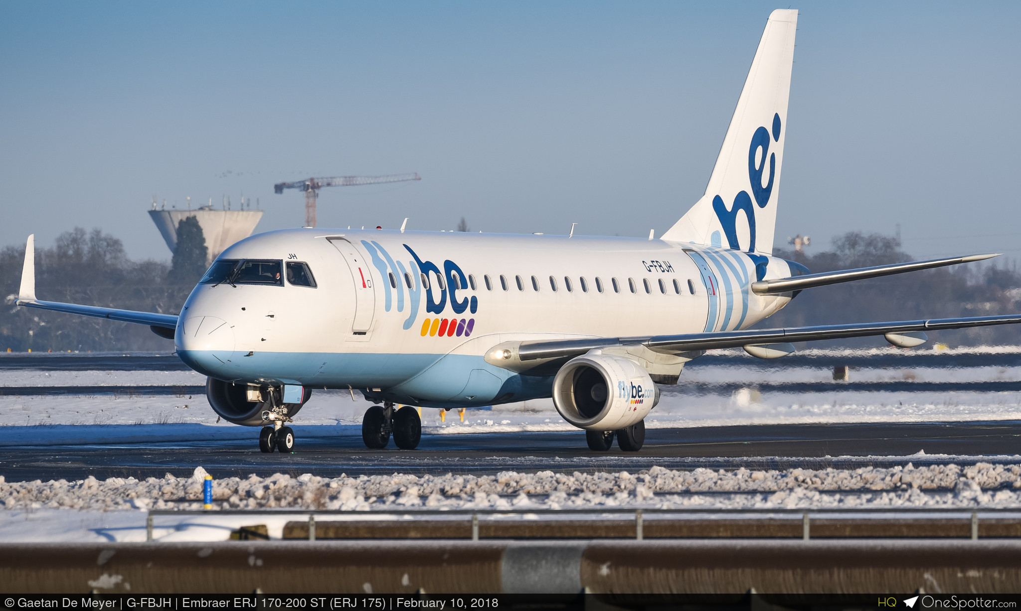 フライビー ERJ-170-200STD G-FBJE 1/400 フライビー ERJ-170-200STD G-FBJE 1/400 - メルカリ