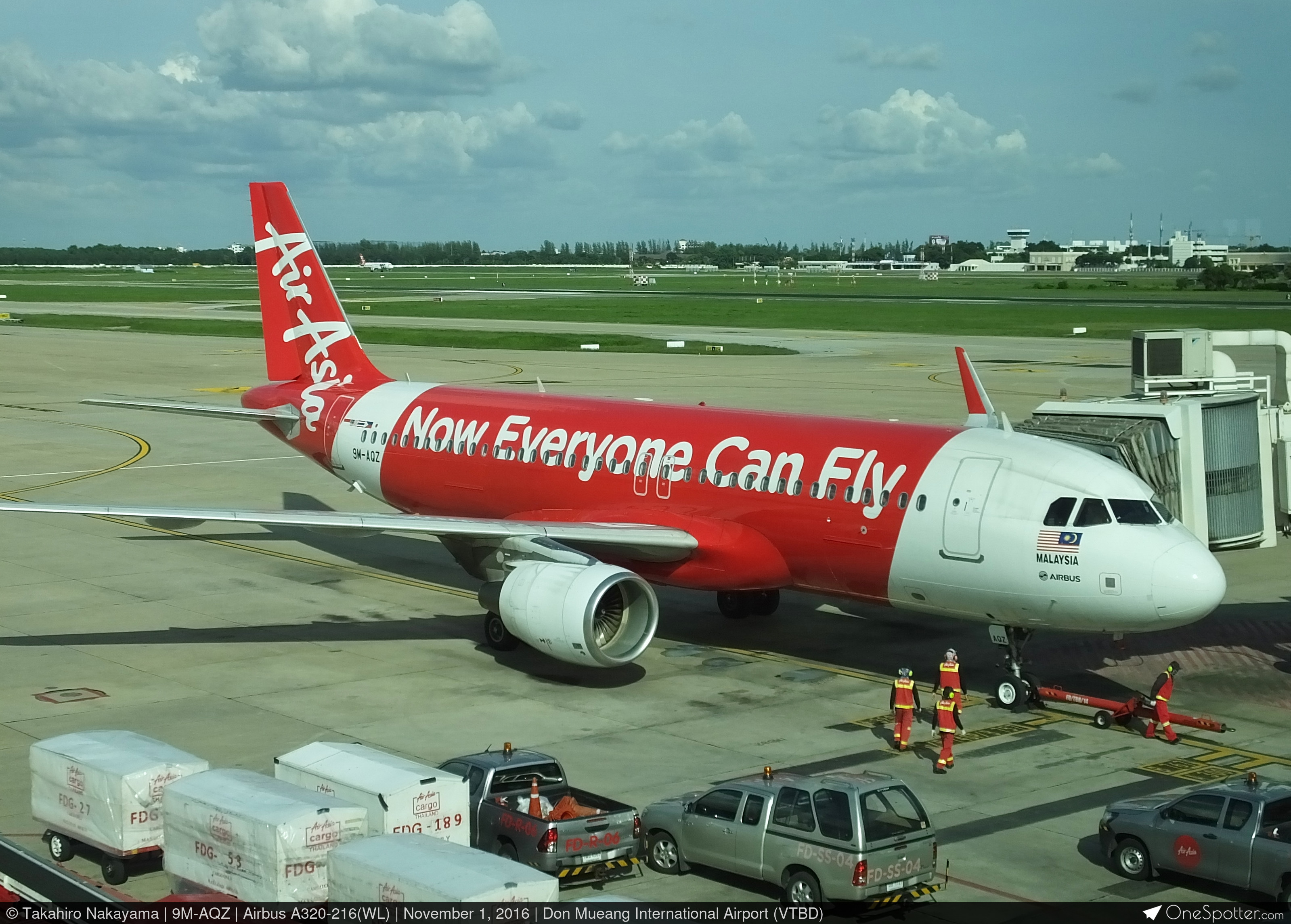 9M-AQZ - AirAsia Airbus A320-216(WL), MSN 5888 | OneSpotter.com