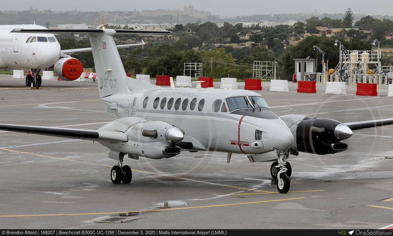 Beechcraft Super King Air (200 / 300) | Onespotter.com