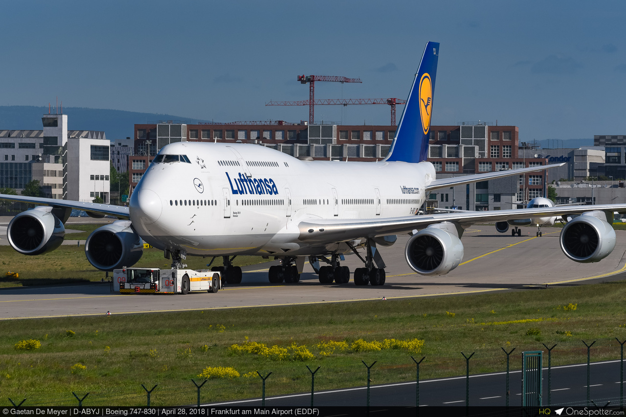 ヤシメガ Boeing 747-8 - Wikipedia