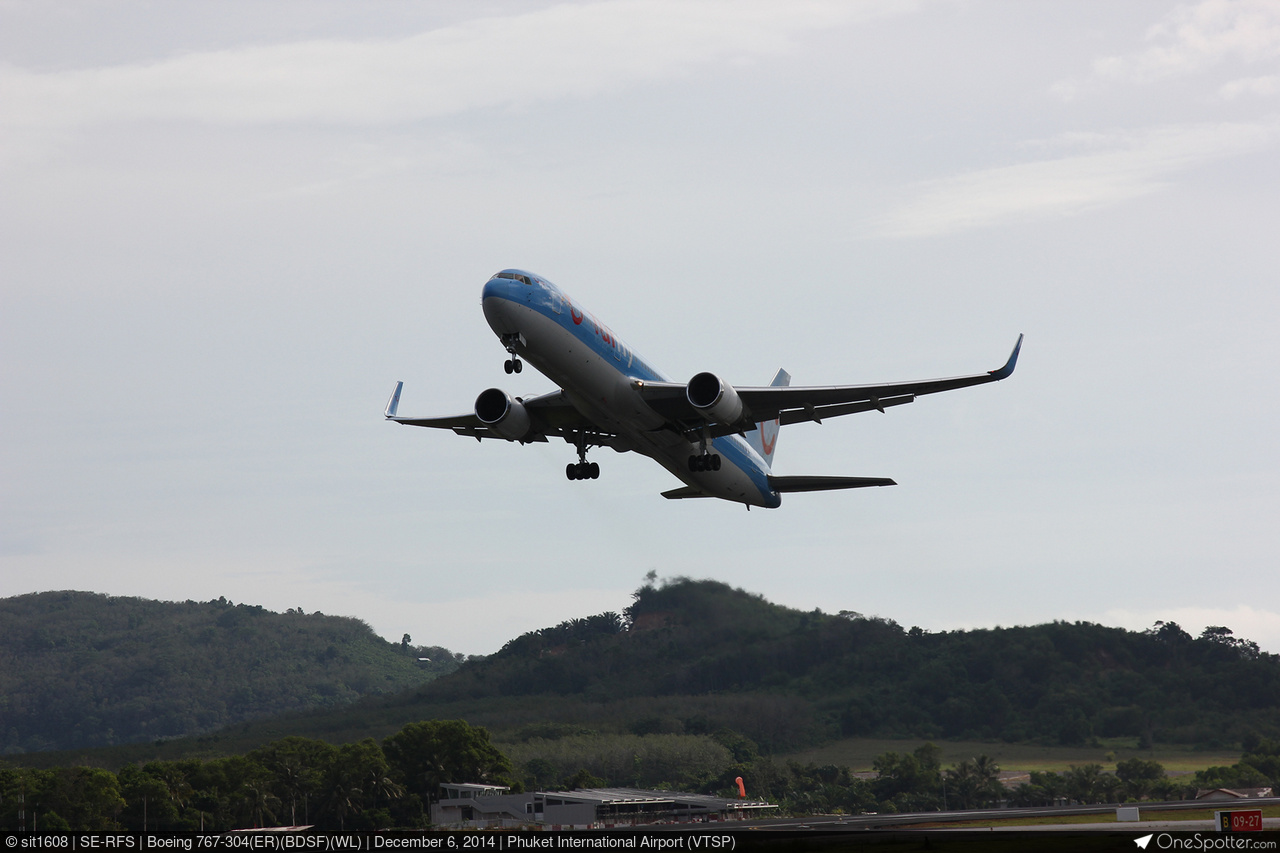 SE-RFS TUIfly Nordic Boeing 767-304(ER)(BDSF)(WL), MSN 28040