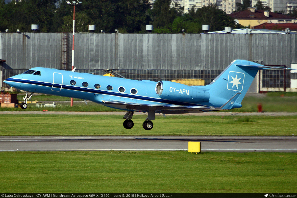 OY APM Maersk Aviation Holding Gulfstream Aerospace GIV X G450