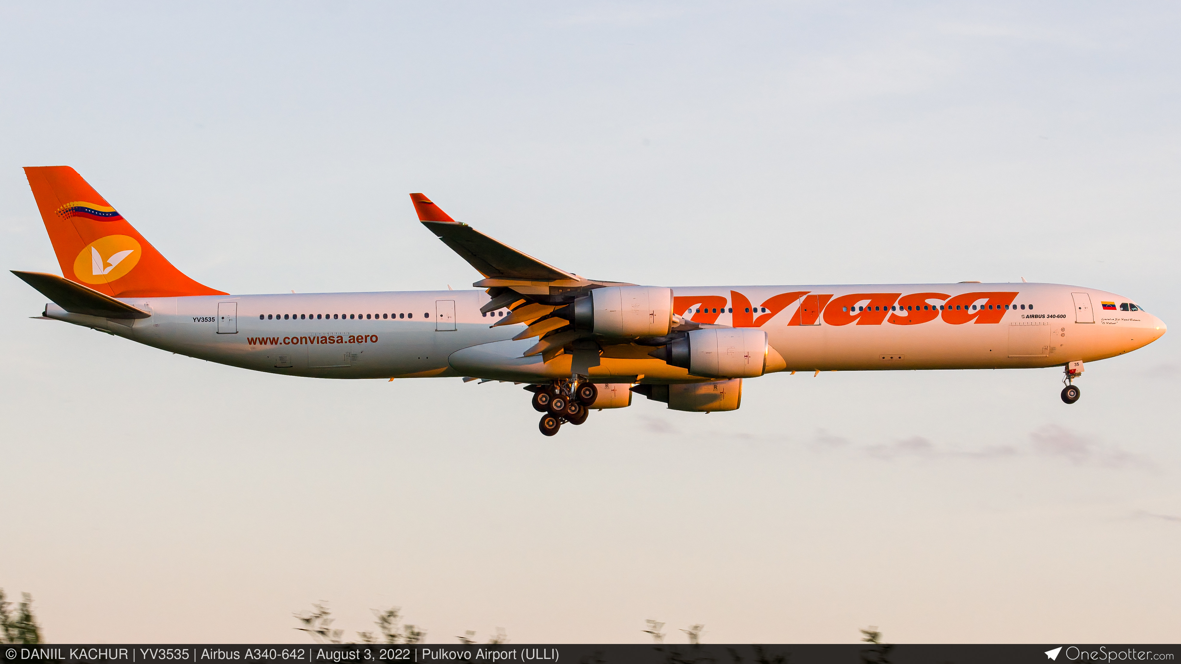 YV3535 - Conviasa Airbus A340-642, MSN 416 | OneSpotter.com