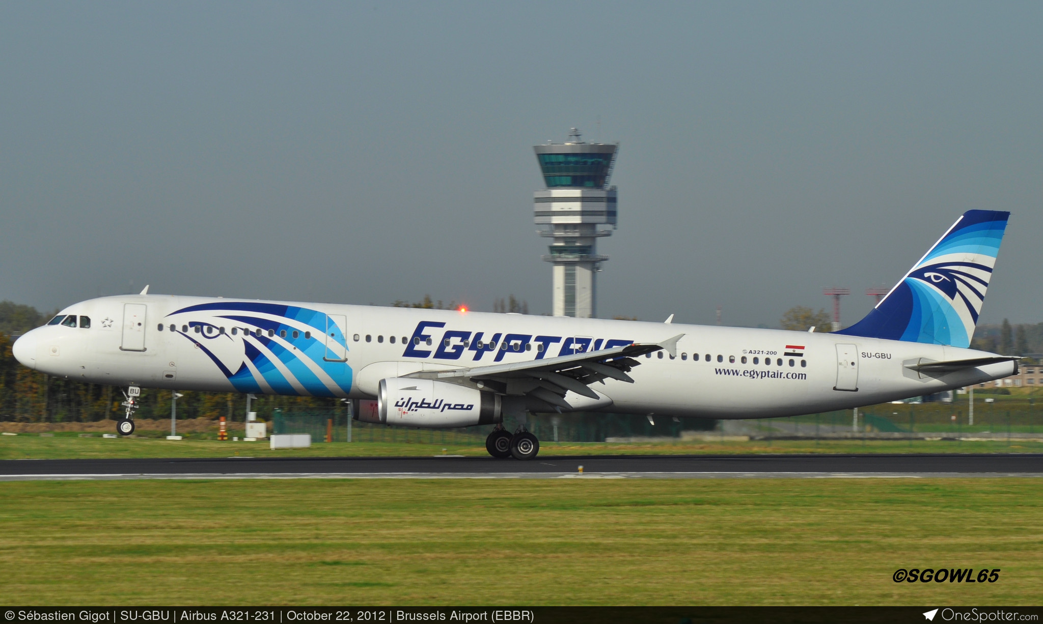 SU-GBU EgyptAir Airbus A321-231, MSN 687 | OneSpotter.com