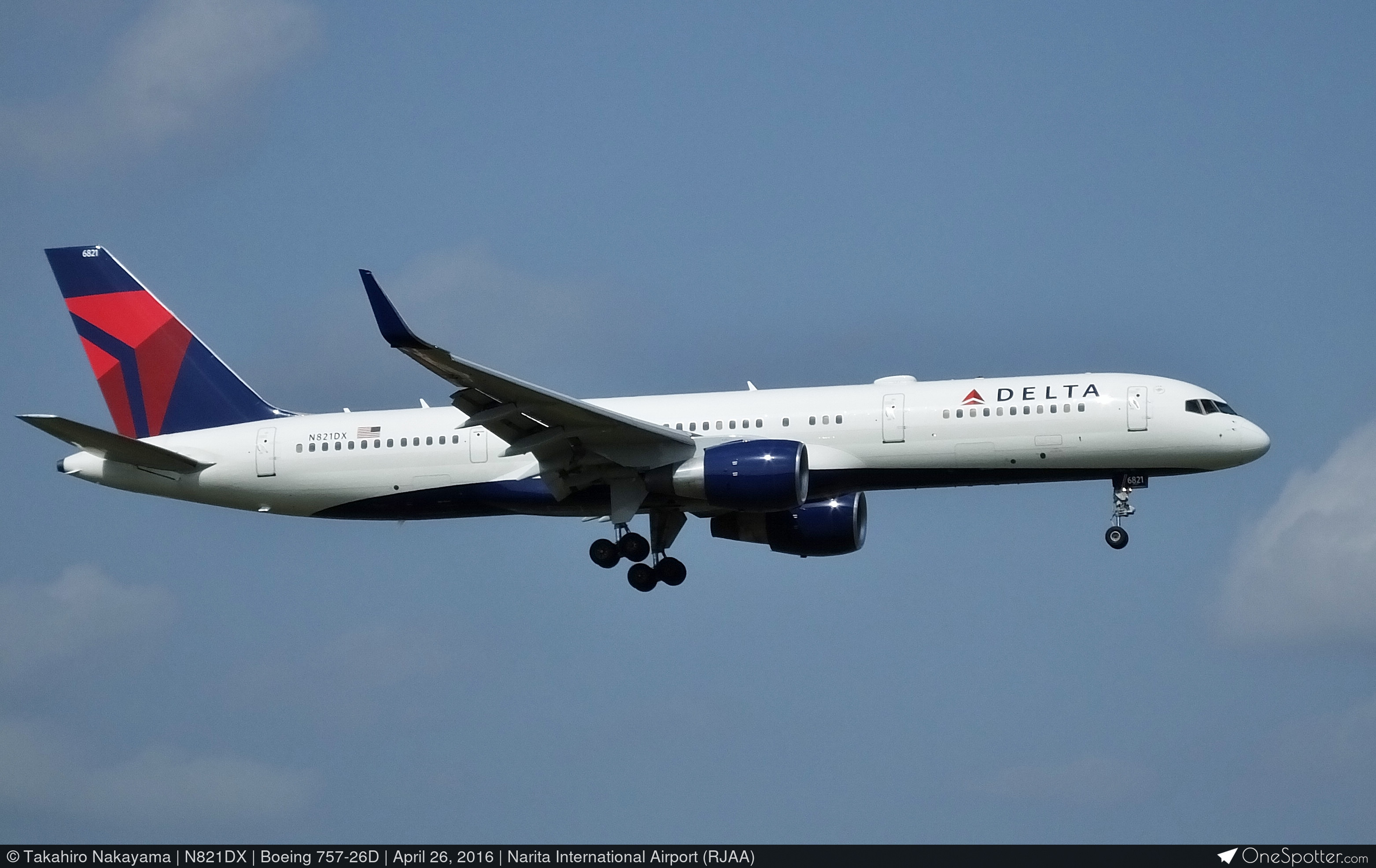 N821DX - Delta Air Lines Boeing 757-26D, MSN 33961 | OneSpotter.com