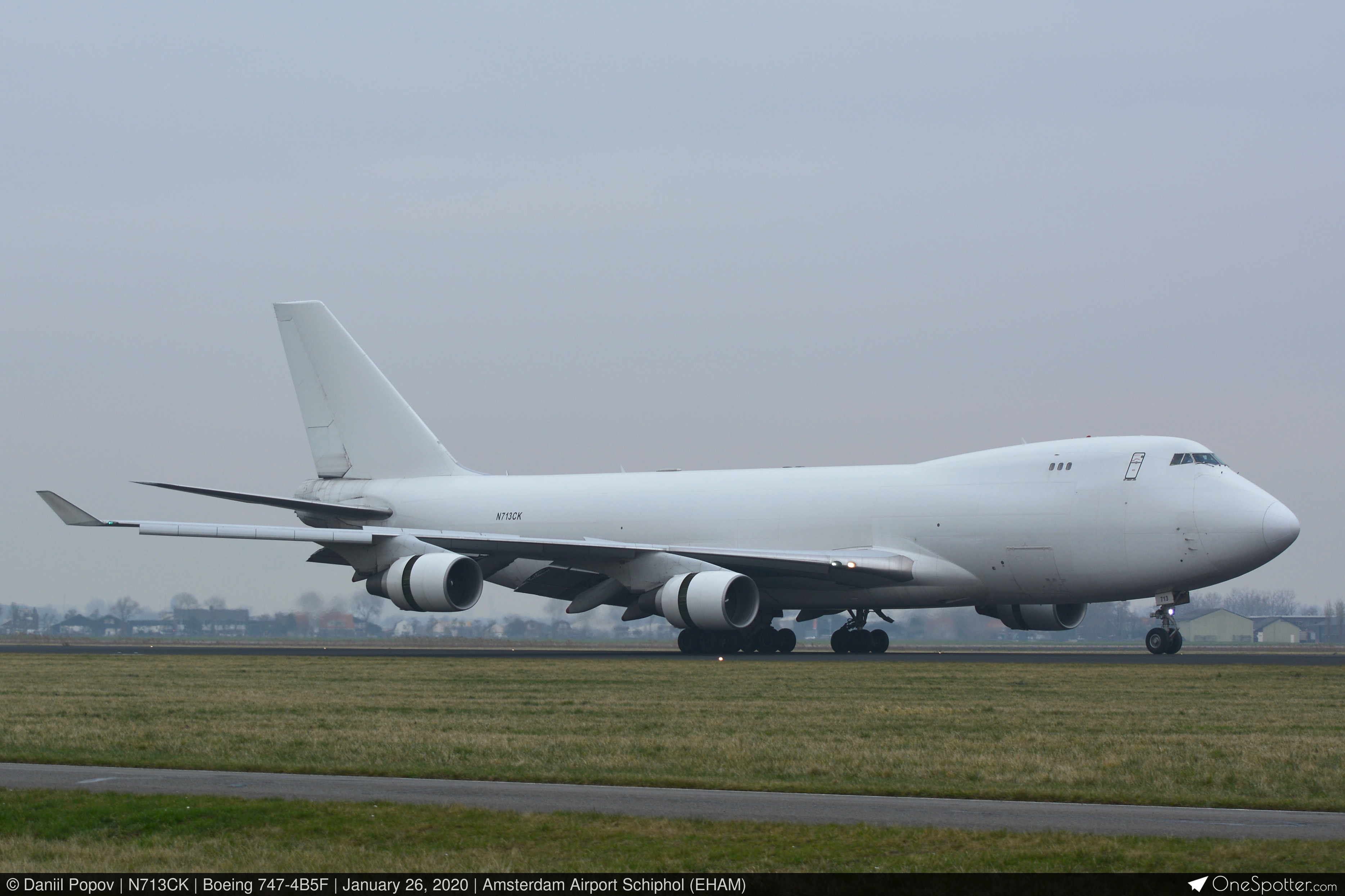 kntyt N713CK - Kalitta Air Boeing 747-4B5F, MSN 32808 | OneSpotter.com