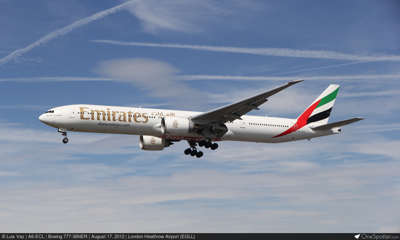 N118DS - Dr. Peters Group Boeing 777-36NER, MSN 37704 | OneSpotter.com