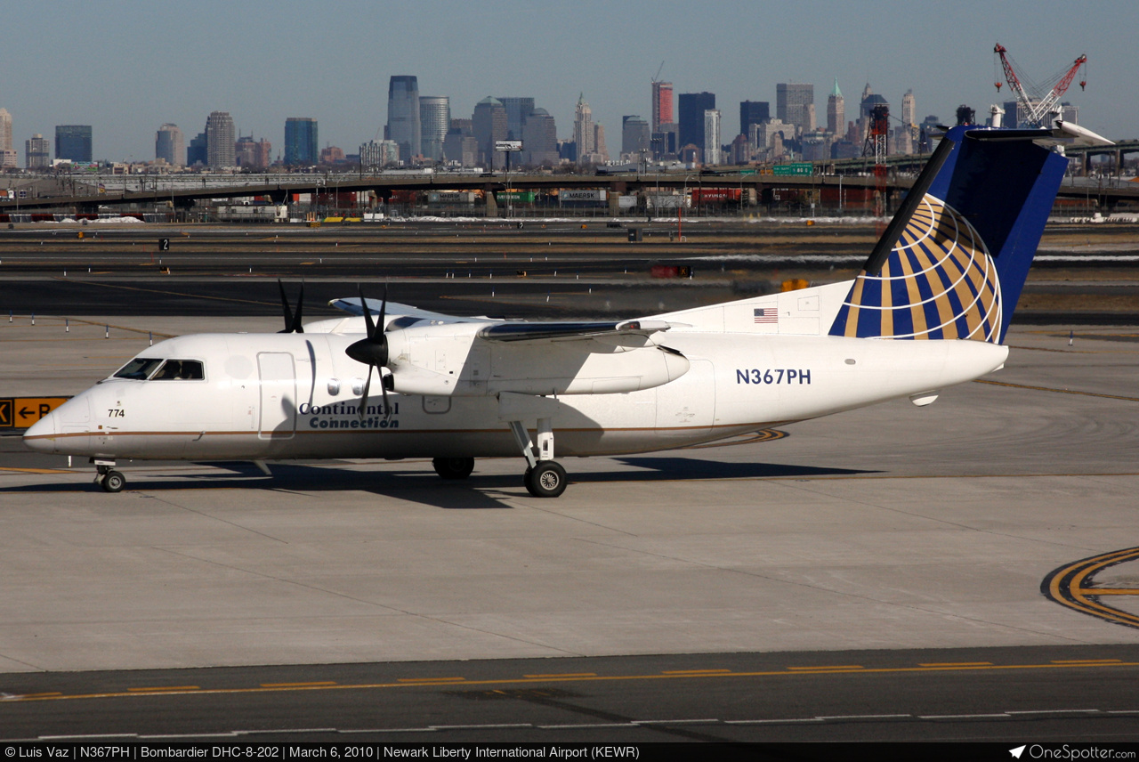 Bombardier DHC-8 Dash 8 | OneSpotter.com