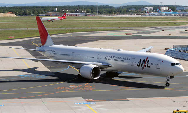 JAPAN AIRLINES Boeing 777 モデル JA742J Japan Airlines Boeing 777-346ER, MSN 36129