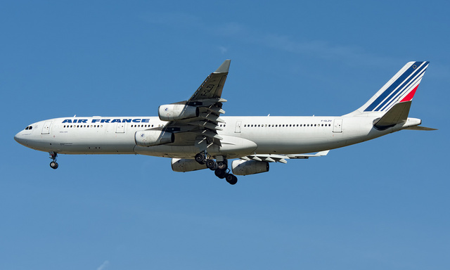 1/200 A340-300 エールフランス航空 F-GLZU www.JetCollector.com: Air