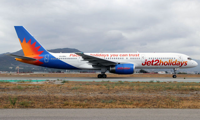 G-LSAJ Jet2 Boeing 757-236, MSN 24793 | OneSpotter.com