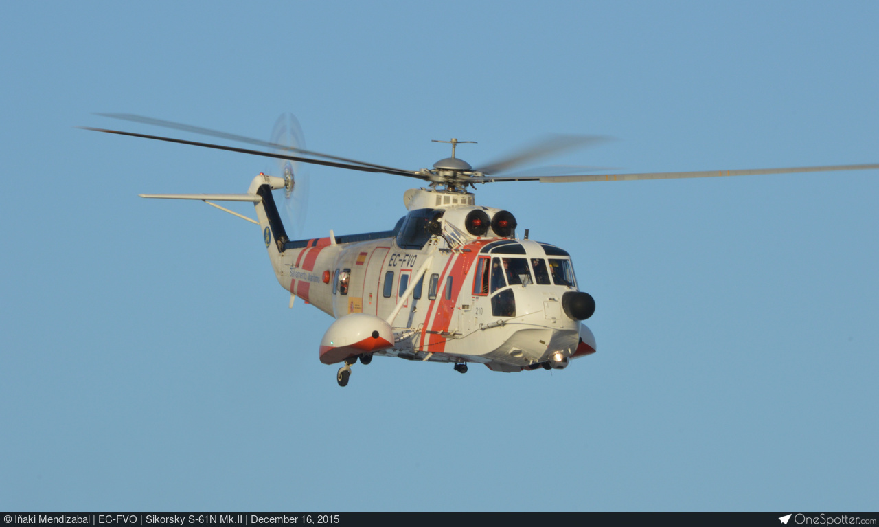Sikorsky S-61 | OneSpotter.com Sikorsky S-61 | OneSpotter.com