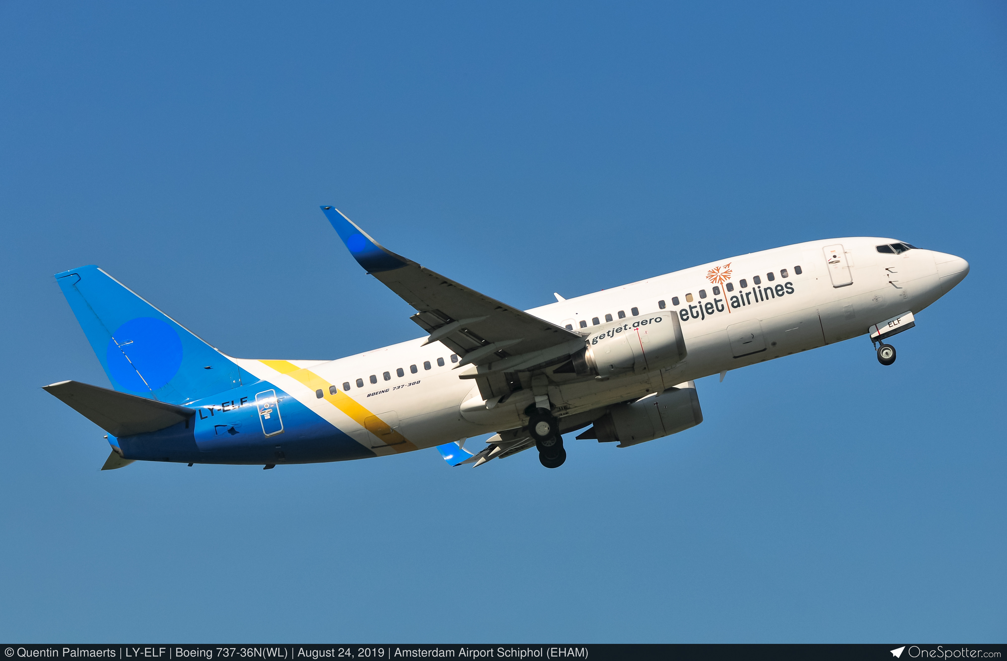 Z3-AAO - Aviatica Boeing 737-36N(WL), MSN 28670 | OneSpotter.com